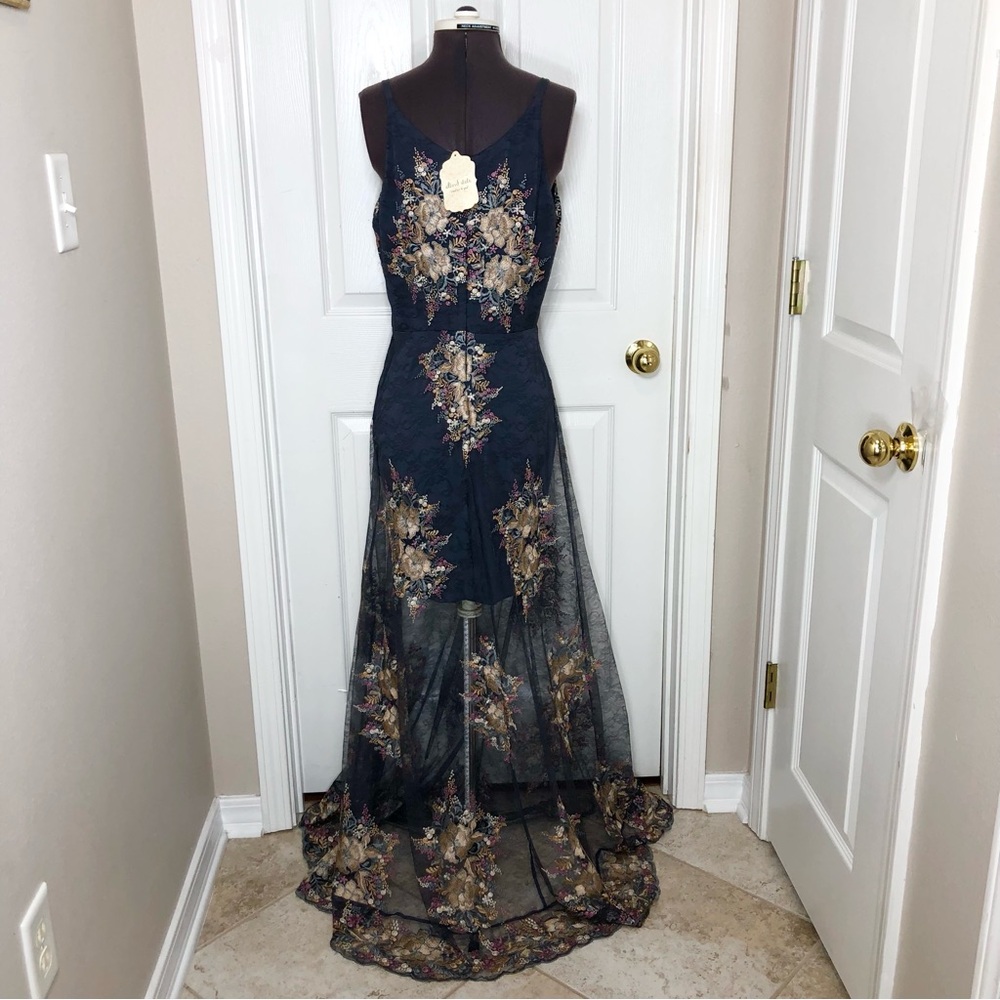 Altar’d State Stretchy Slip Embroidered Flower Gray Mesh Angelique Maxi Dress M - Picture 6 of 16